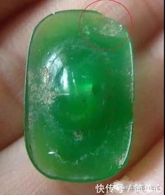 翡翠投資警示 這幾種翡翠原石必須遠(yuǎn)離，否則萬(wàn)貫家財(cái)也難保