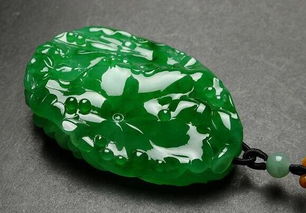 帝王綠翡翠 翡翠皇冠上的明珠，價(jià)值幾何？